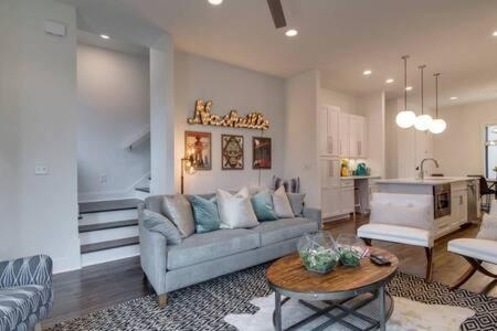 The Kora - Rooftop Luxury In Nashville'S Gulch Экстерьер фото